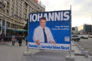 Klaus_Iohannis_campaign_in_Bucharest_2